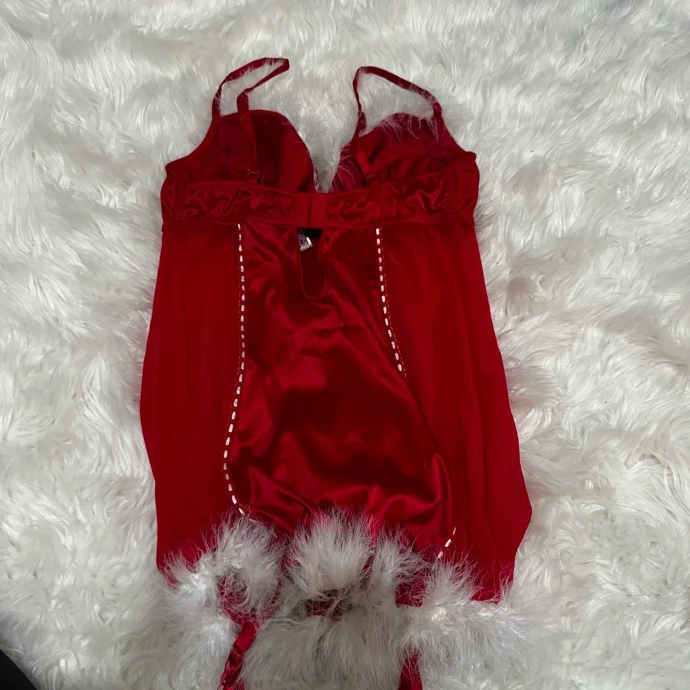 La Senza lingerie fed and white‎ faux fur size L - Picture 2 of 3